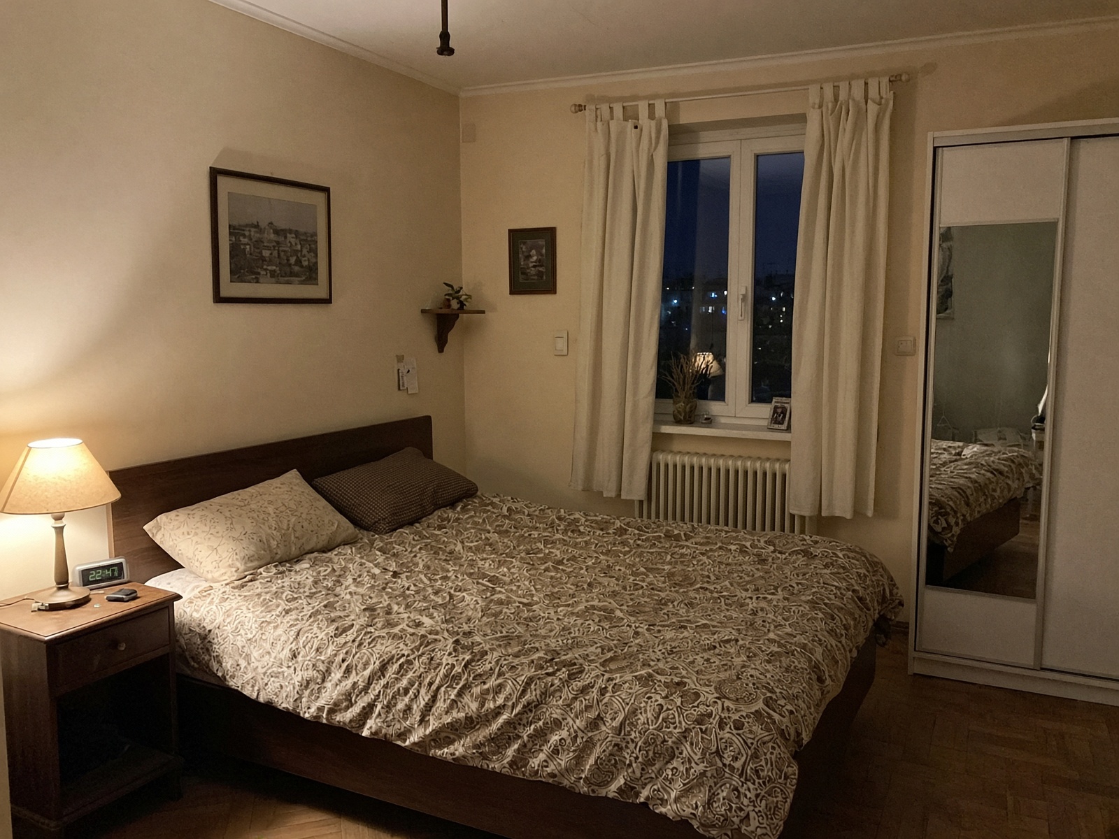 Chambre vide, le soir